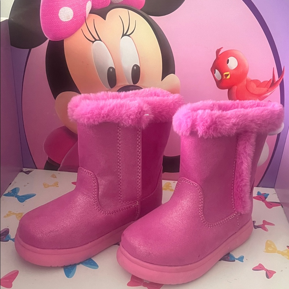 OshKosh B'gosh Pink Furry Kids Boots